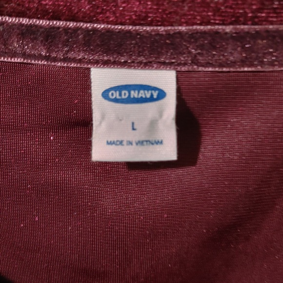 Old Navy Velvet Short Sleeve Top in Burgundy - Picture 4 of 4